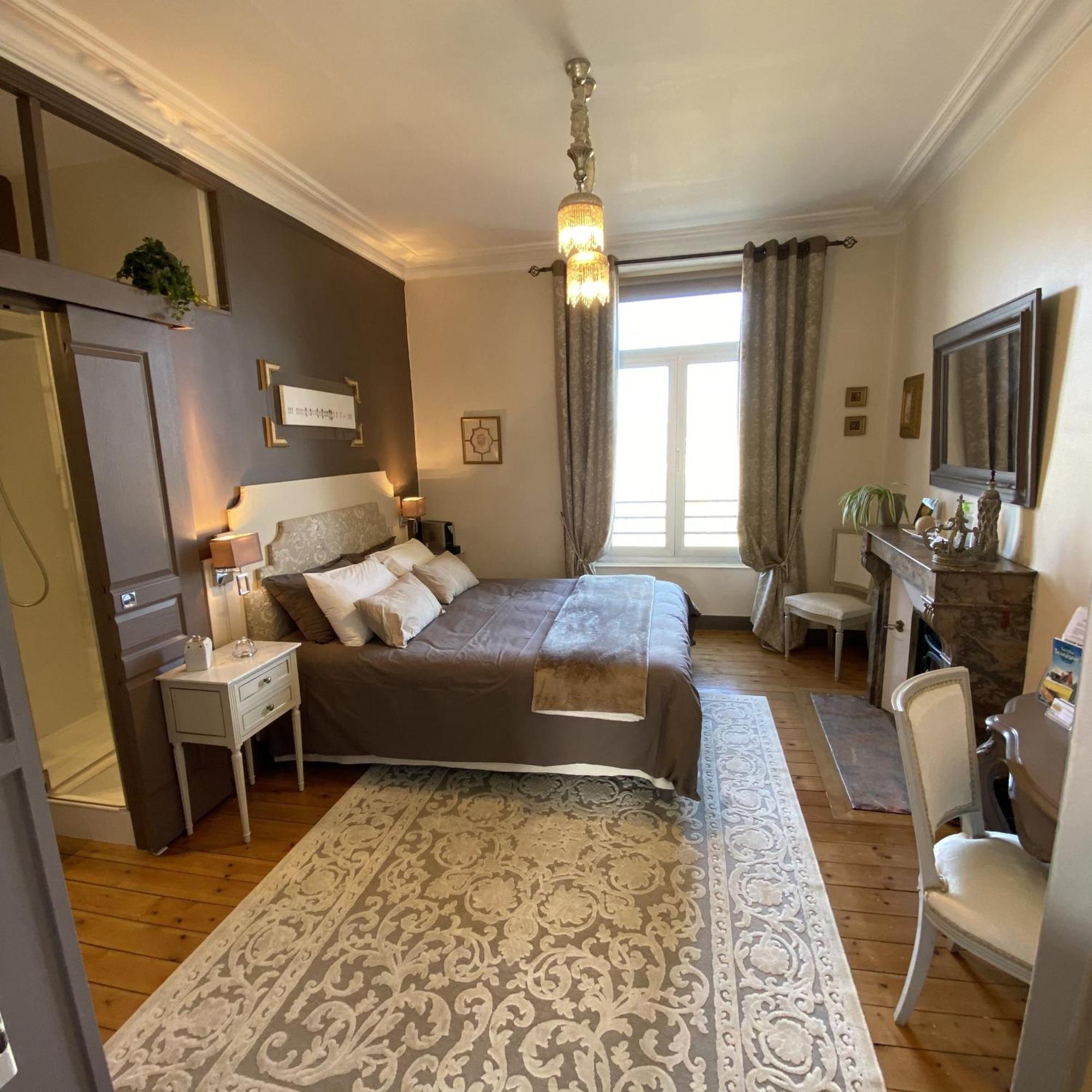 Les Lamartine-Chambres D'Hotes Le Mans Bagian luar foto
